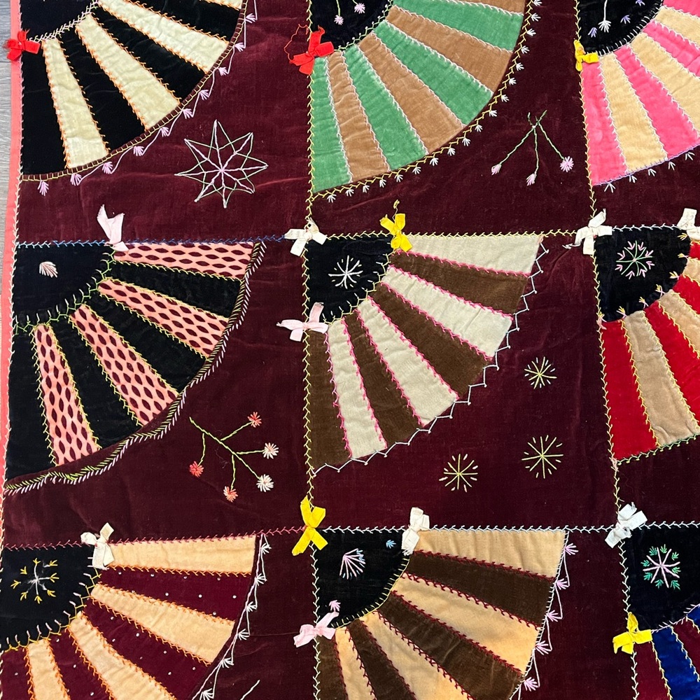 1903 HandMade Antique Crazy Quilt Colorful Patchwork with Fan Design 68X75 - Picture 3 of 8
